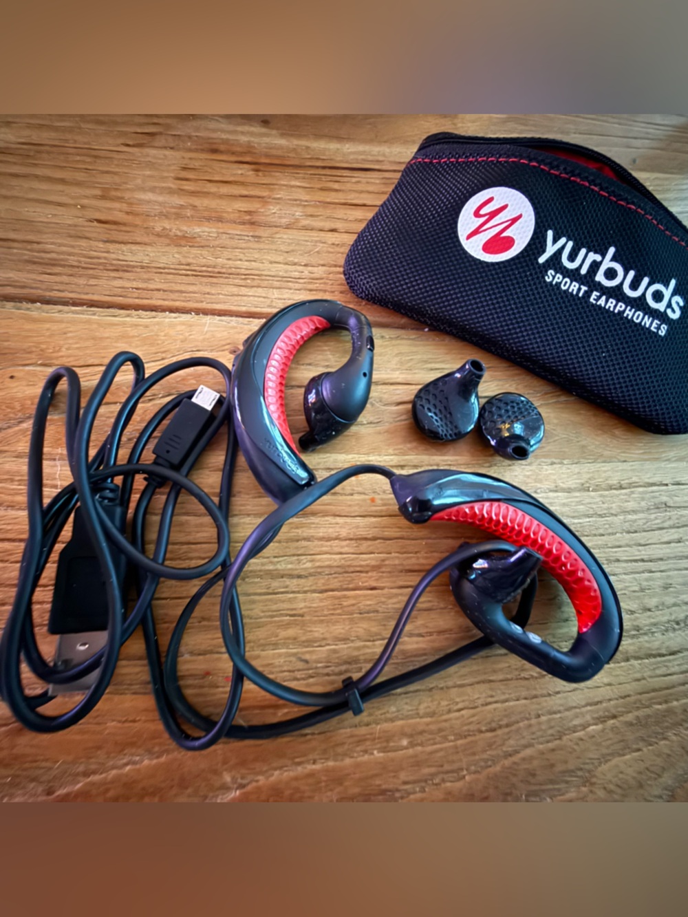 Yurbuds Focus LE Limited Edition Wireless Bluetooth Headphones Black